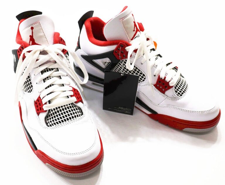 NIKE エアジョーダン4 ファイヤーレッドを高価買取！鶴見・川崎・横浜でスニーカー売るなら大吉鶴見店へ。状態良好・箱付きも評価UP！